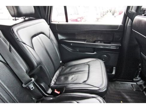 Used 2020 Ford Expedition Max Limited RWD image 10