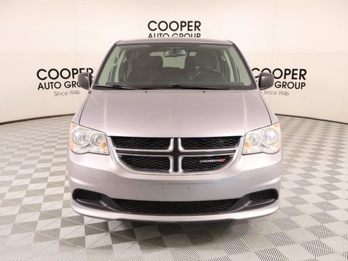 Used 2017 Dodge Grand Caravan SE w/ Power Window Group FWD image 8