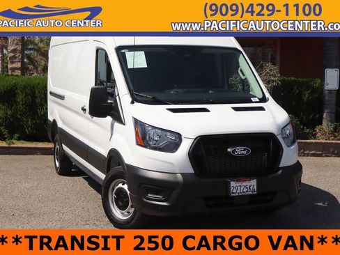 Used 2026 Ford Transit 250 148 Medium Roof w/ Load Area Protection Package RWD image 1