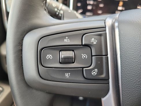 Used 2025 GMC Sierra 1500 SLT w/ SLT Premium Plus Package AWD/4WD image 25