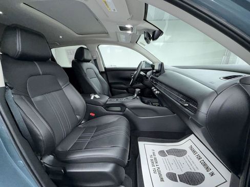 Used 2025 Honda HR-V EX-L image 13