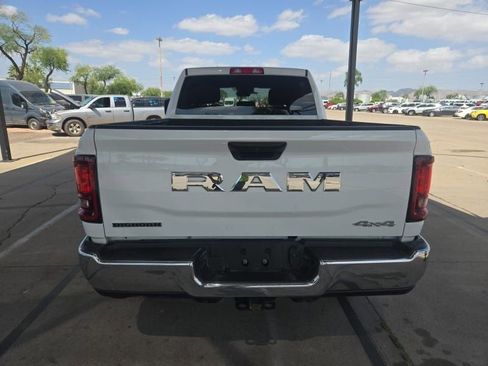 Used 2025 RAM 2500 Big Horn AWD/4WD image 4