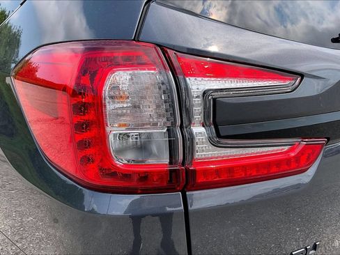 Used 2023 Subaru Ascent Onyx Edition AWD/4WD image 32