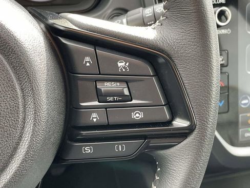 Used 2025 Subaru Forester Premium image 12