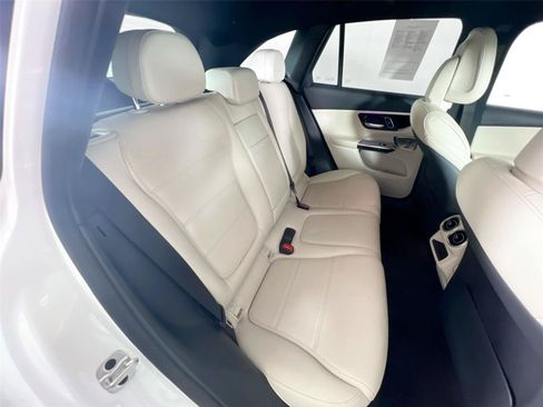 Certified 2024 Mercedes-Benz GLC 300 4MATIC image 27