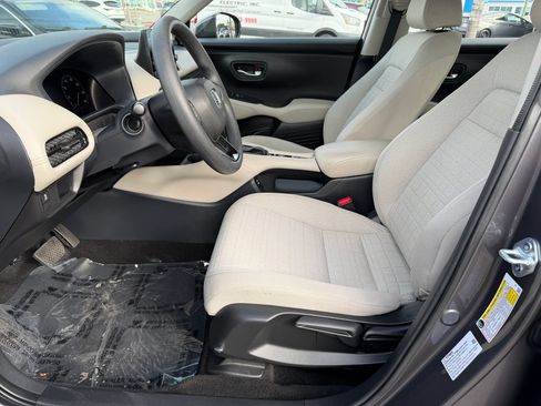 Used 2025 Honda HR-V LX image 14