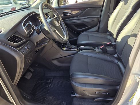 Certified 2022 Buick Encore Preferred w/ Safety Package AWD/4WD image 12