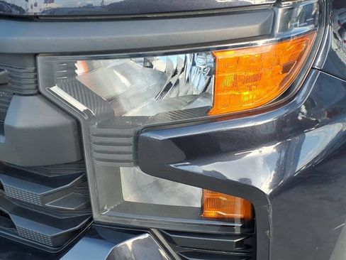 Used 2022 Chevrolet Silverado 1500 Custom Trail Boss AWD/4WD image 11