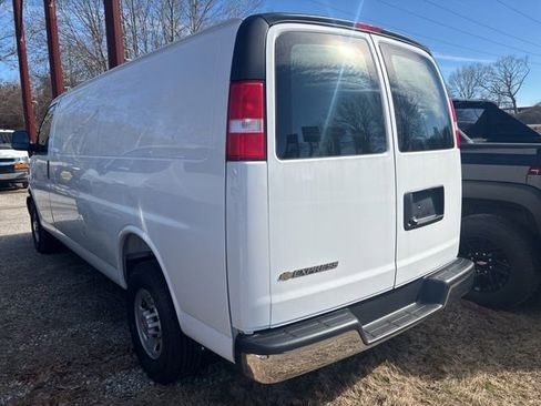 New 2026 Chevrolet Express 3500 Extended w/ Driver Convenience Package RWD image 6