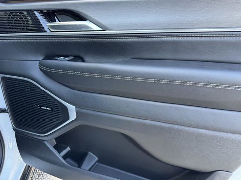 New 2026 Jeep Grand Wagoneer Limited AWD/4WD image 11