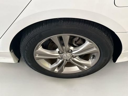 Used 2018 Hyundai Sonata Limited w/ Limited Ultimate Package 03 FWD image 33