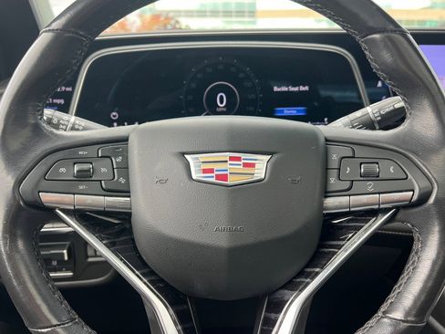 Used 2023 Cadillac Escalade ESV Sport w/ Touring Package image 34