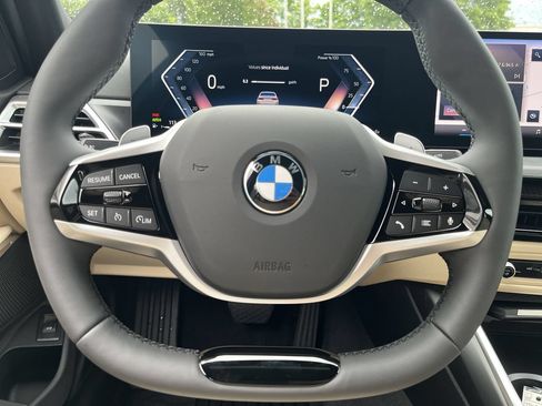 Used 2026 BMW 330i Sedan w/ Premium Package RWD image 21