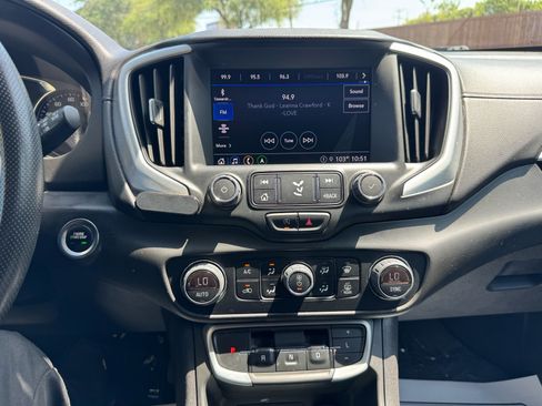 Used 2022 GMC Terrain SLE w/ Driver Convenience Package FWD image 17