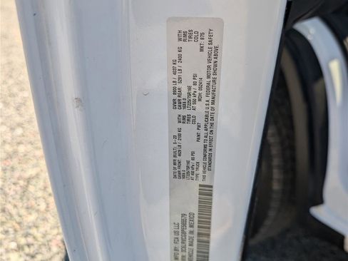 Used 2023 RAM ProMaster 2500 w/ Convenience Group image 15