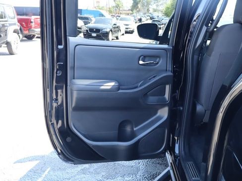 Used 2023 Nissan Frontier SV w/ Midnight Edition Package RWD image 34