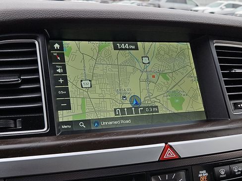 Used 2015 Hyundai Genesis 3.8 w/ Option Group 04 image 17