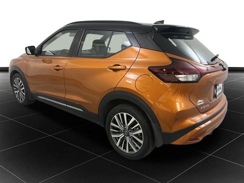 Used 2023 Nissan Kicks SR w/ SR Premium Package image 3