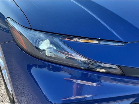 Used 2025 Toyota Camry LE FWD image 29