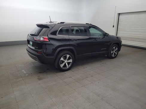 Used 2019 Jeep Cherokee Limited AWD/4WD image 10