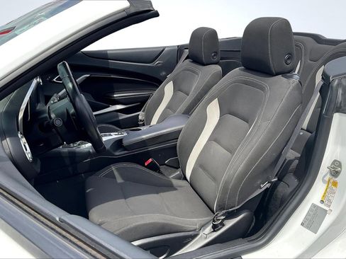 Used 2018 Chevrolet Camaro LT image 22