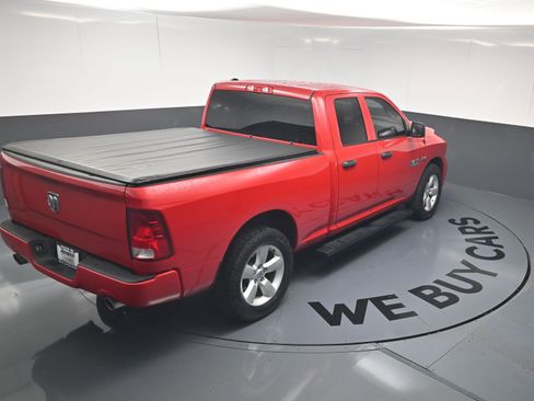 Used 2015 RAM 1500 Express RWD image 33