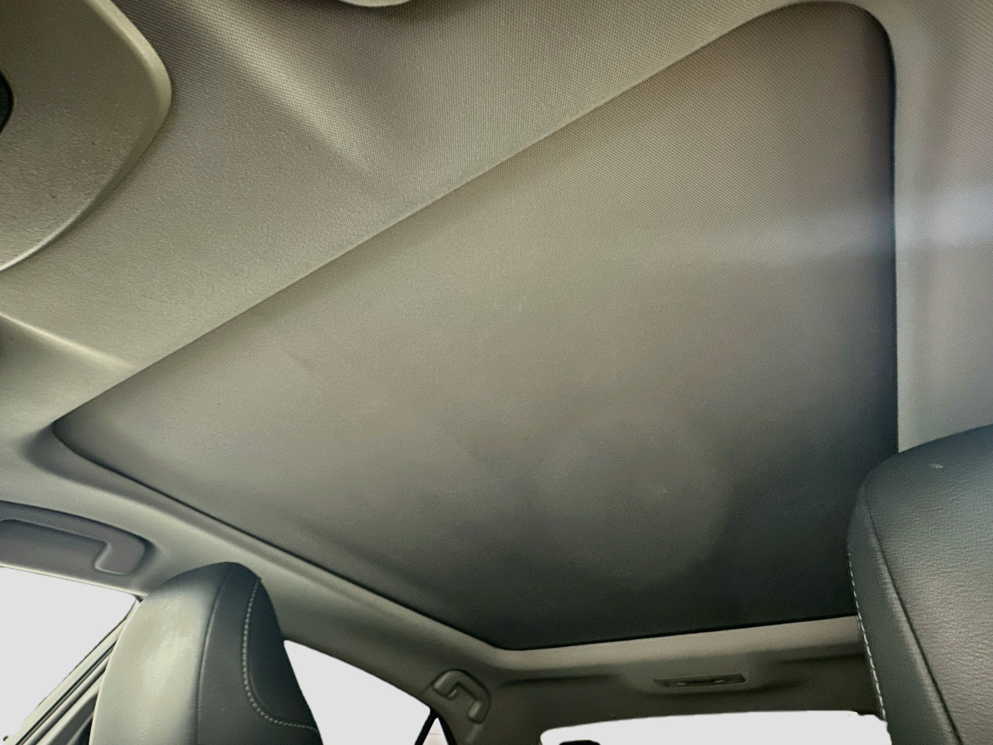 Used 2019 Toyota Camry XSE FWD image 25