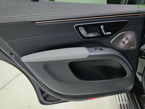 Used 2023 Mercedes-Benz EQS 450+ 4MATIC SUV image 48
