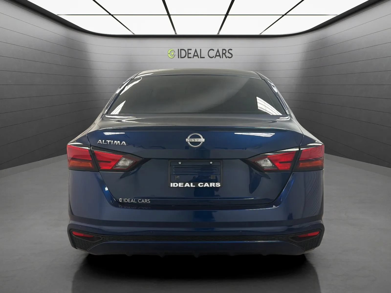 Used 2024 Nissan Altima 2.5 S FWD image 6