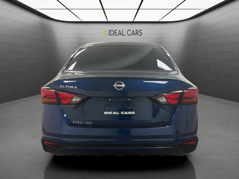 Used 2024 Nissan Altima 2.5 S FWD image 6