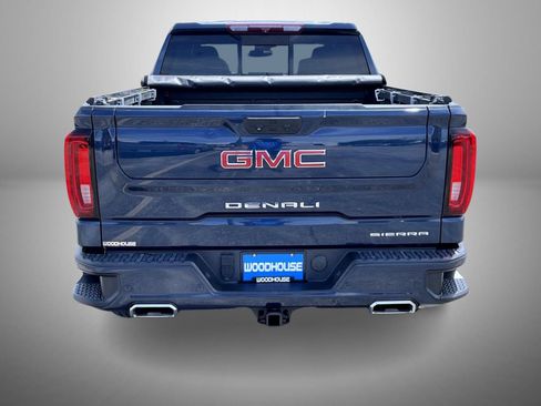 Used 2022 GMC Sierra 1500 Denali AWD/4WD image 6