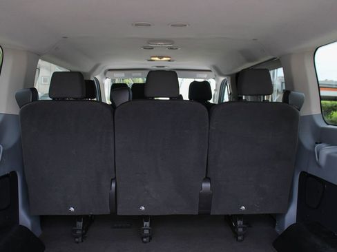 Used 2019 Ford Transit 150 XLT image 26