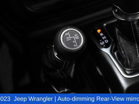 Used 2023 Jeep Wrangler Unlimited Sahara w/ Cold Weather Group AWD/4WD image 29