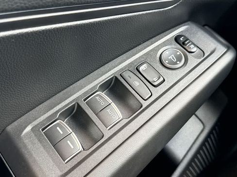 Used 2023 Honda Accord LX image 21
