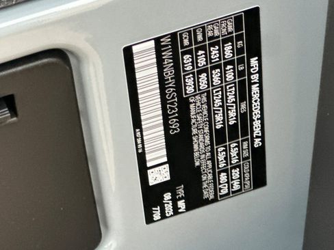 New 2025 Mercedes-Benz Sprinter 2500 image 32