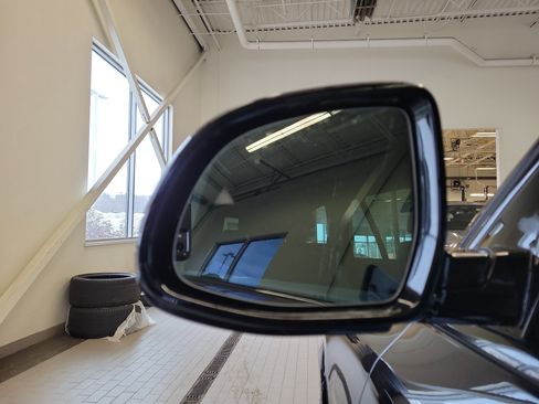 New 2026 BMW X5 xDrive40i AWD/4WD image 13
