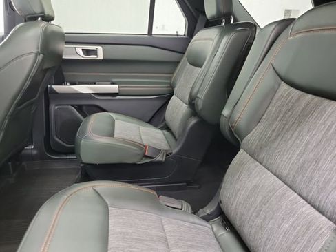 Used 2023 Ford Explorer Timberline w/ Timberline Technology Package AWD/4WD image 11