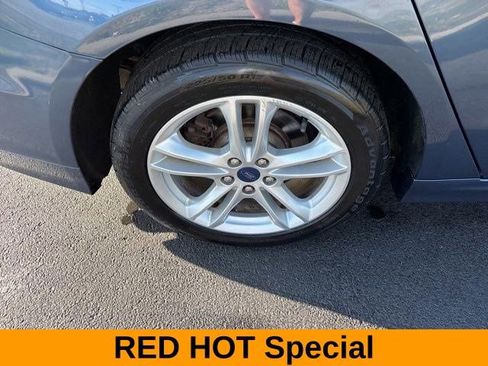 Used 2018 Ford Fusion S image 41