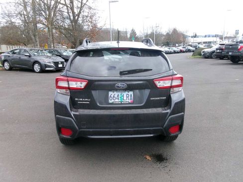 Used 2019 Subaru Crosstrek 2.0i w/ Eyesight System image 4
