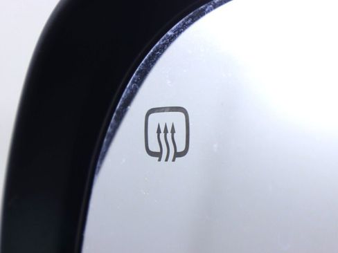 Used 2020 Toyota Sienna XLE image 24