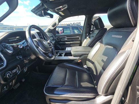 Used 2022 RAM 1500 Laramie AWD/4WD image 7
