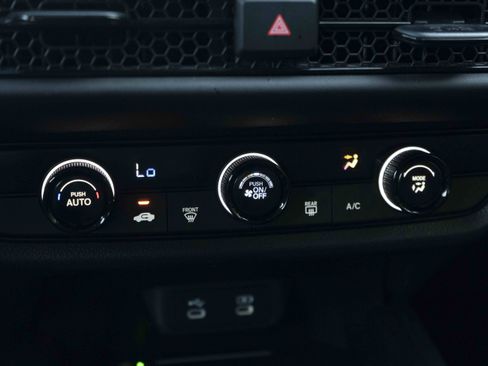 Used 2026 Honda HR-V LX image 33