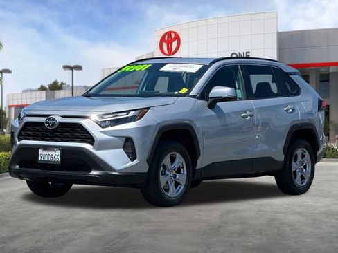 Certified 2025 Toyota RAV4 XLE w/ Convenience Package FWD image 10