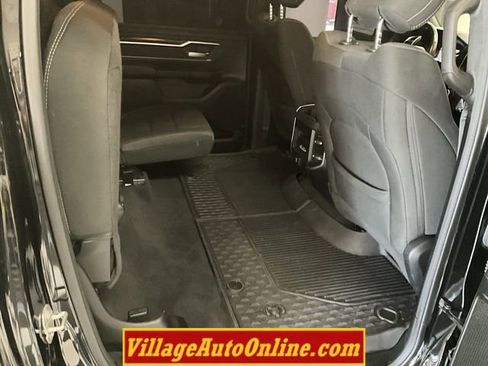 Used 2019 RAM 1500 Big Horn AWD/4WD image 32