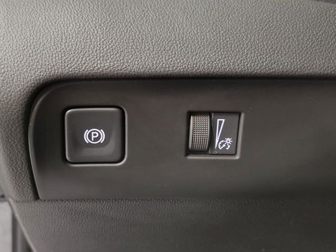 Used 2023 Buick Enclave Essence w/ Experience Buick Package AWD/4WD image 10