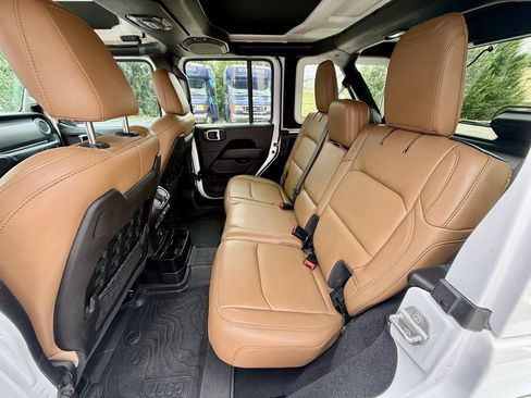 Used 2020 Jeep Wrangler Unlimited Rubicon AWD/4WD image 51