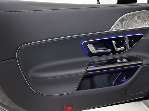 Used 2023 Mercedes-Benz SL 43 AMG image 29