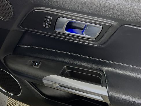 Used 2023 Ford Mustang Premium image 31