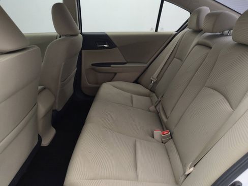 Used 2016 Honda Accord LX image 18