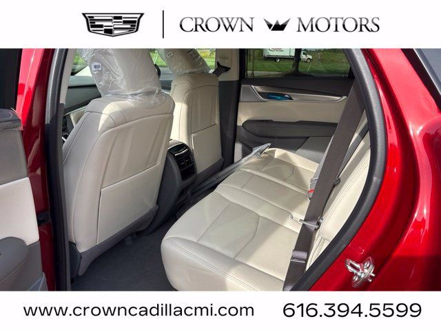 New 2026 Cadillac XT5 Premium Luxury w/ Driver Assist Package AWD/4WD image 13